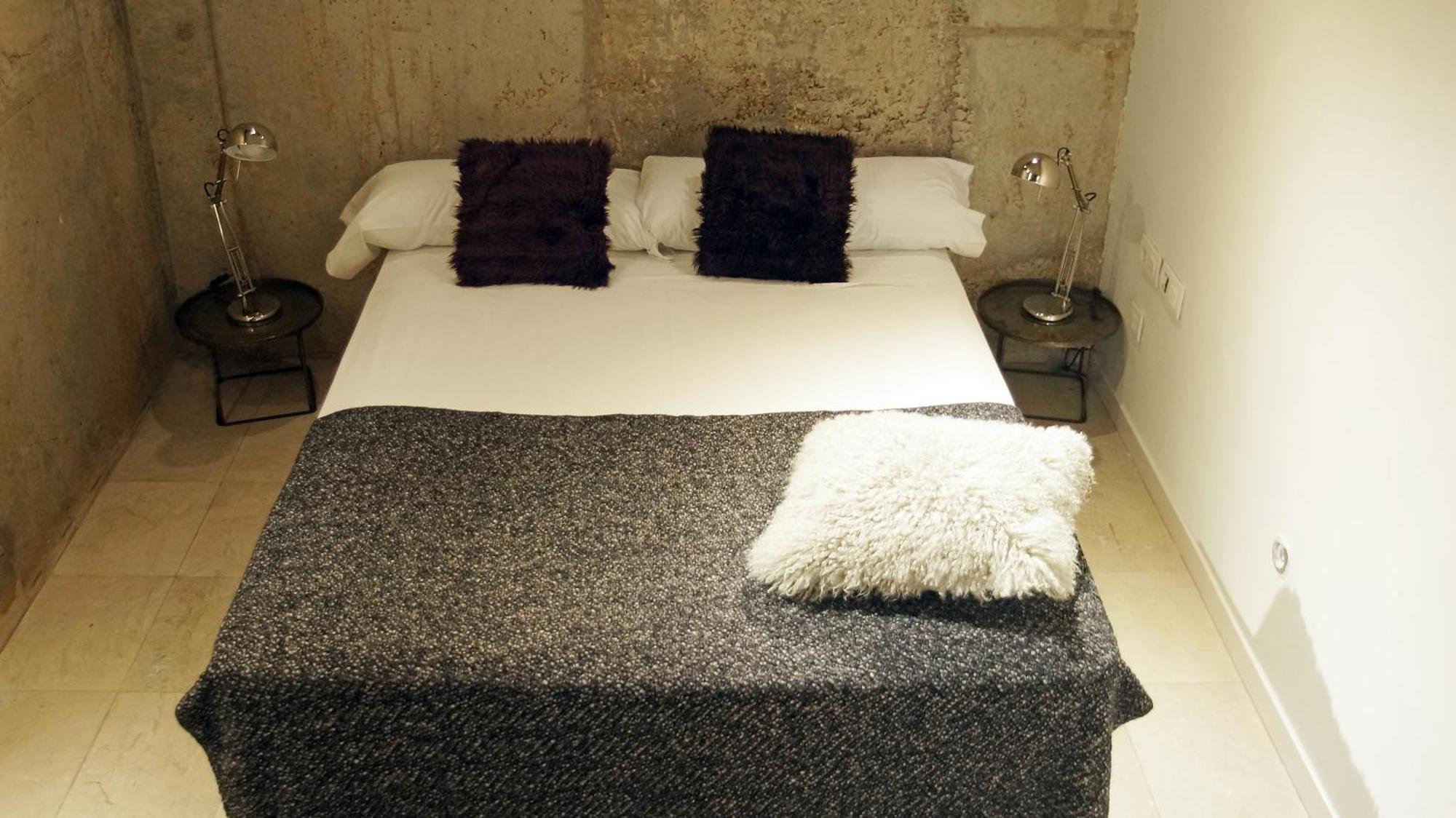 My Space Emirates - Fully Equipped Apartments Near The Beach With Shared Pool Barcelona Room photo